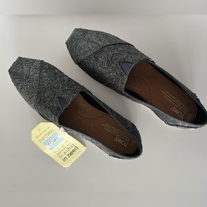 Toms Womens Classic Slip on Shoes in Pewter Lace Glitz.